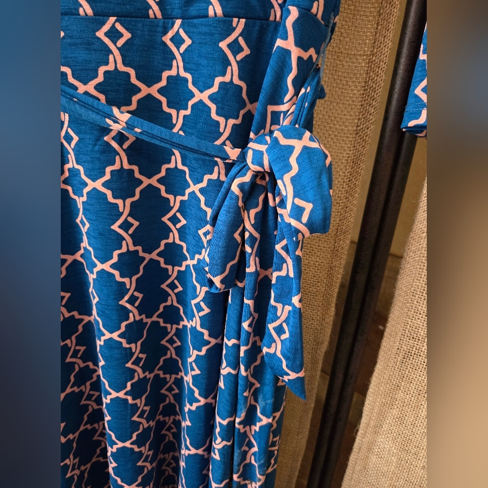 Women's 41 Hawthorne Geometric Lined Wrap Style Dress Size Large - Picture 2 of 11